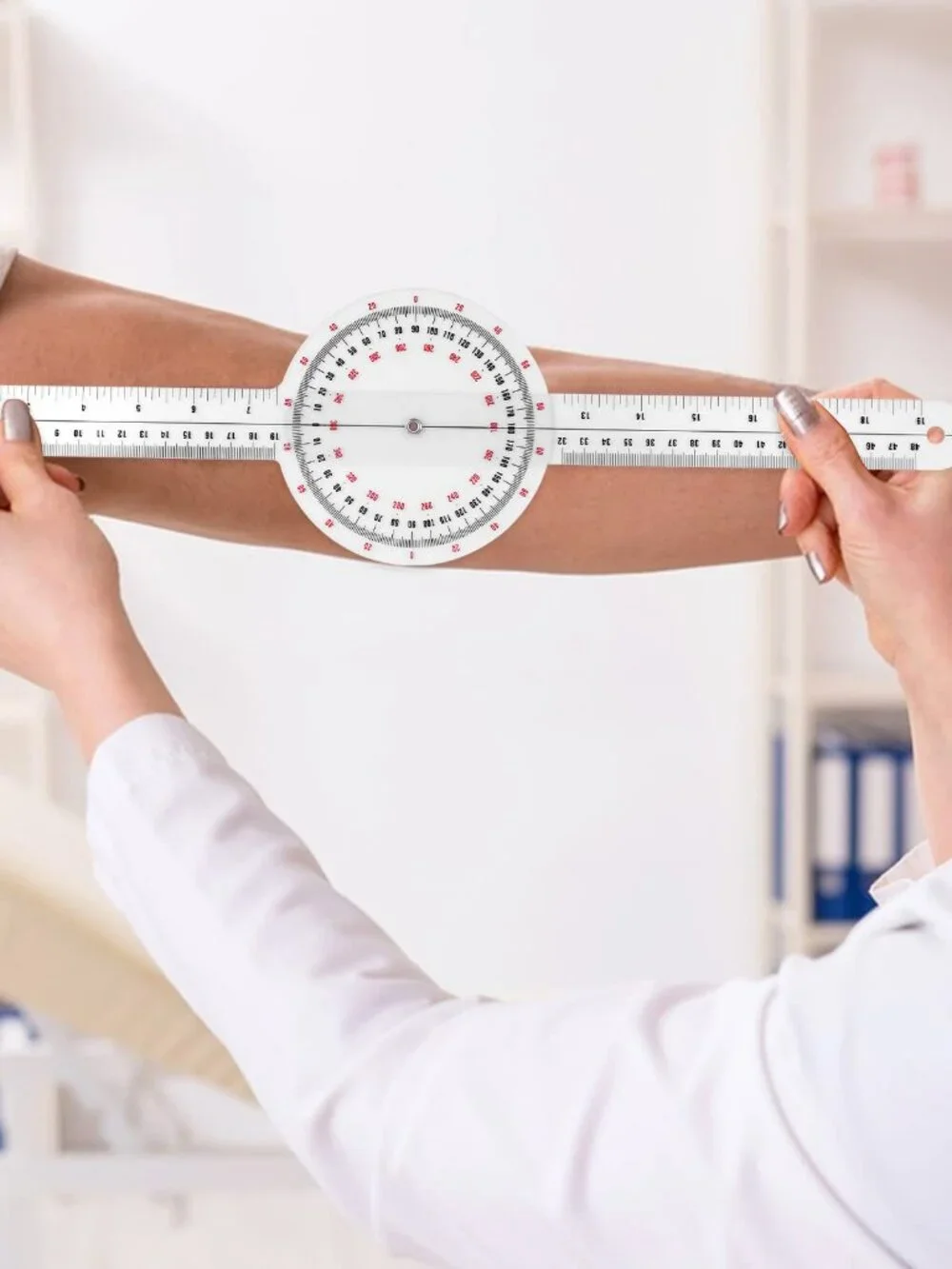 Prasacco 12 Inch Goniometer, Transparent Orthopedic Angle Ruler Plastic Goniomet